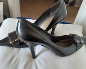 Black heels for women